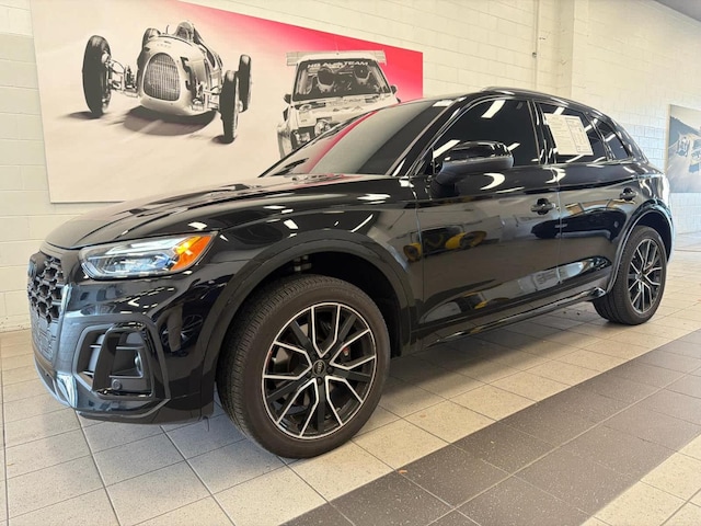 Photo of 2024 Audi SQ5