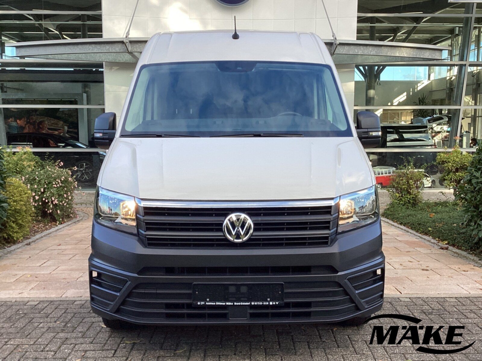Volkswagen Crafter Kasten mittlerer Radstand – Bild 2