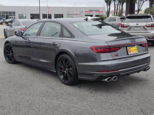 2025 Audi S8 L