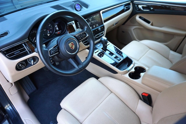 2024 Porsche Macan