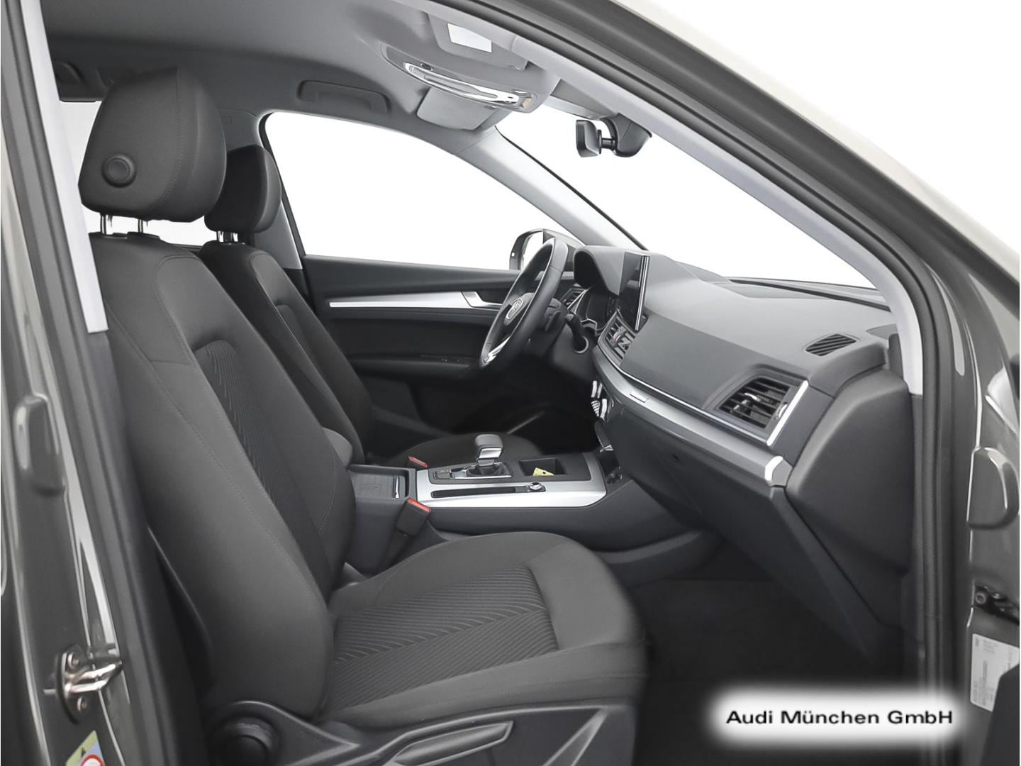 Bild über Audi Q5 40 TFSI quattro S tronic - für weitere Informationen kontaktieren Sie den Audi Partner