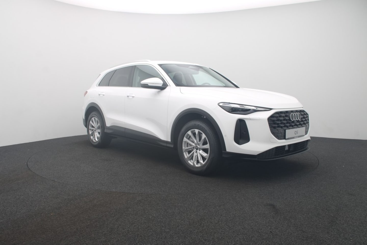 Bild über Audi Q5 SUV TDI quattro 150 kW S tronic - für weitere Informationen kontaktieren Sie den Audi Partner