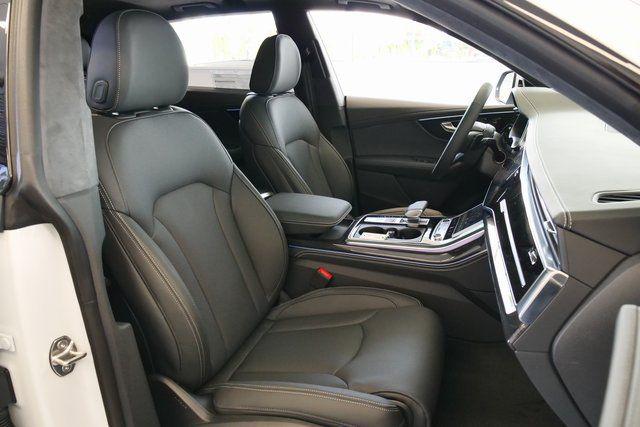 2026 Audi Q8 Prestige - Photo 17