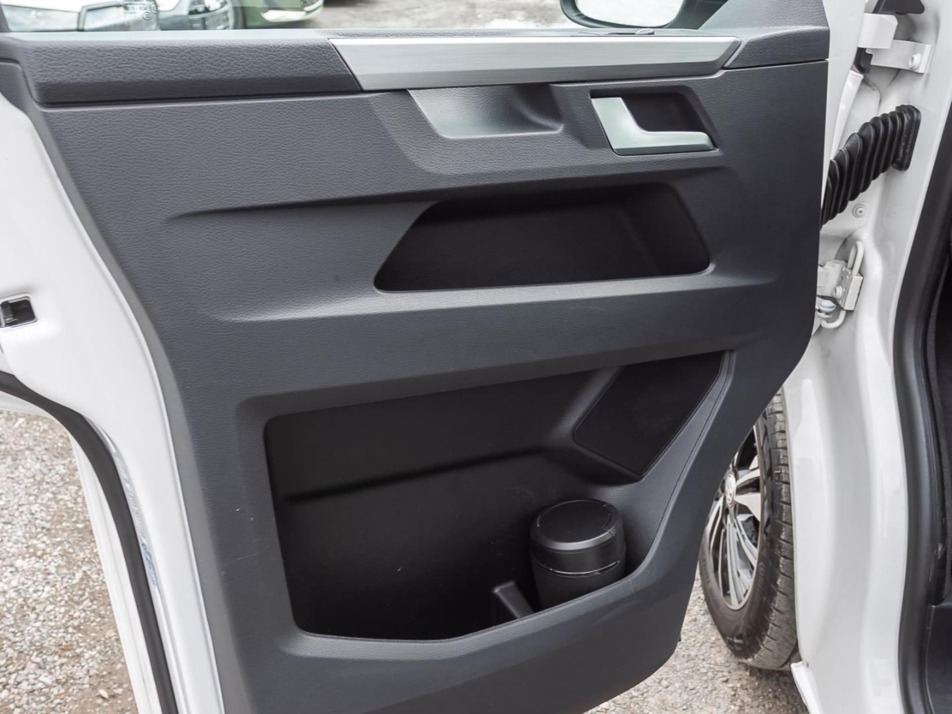 Volkswagen T6.1 California Beach