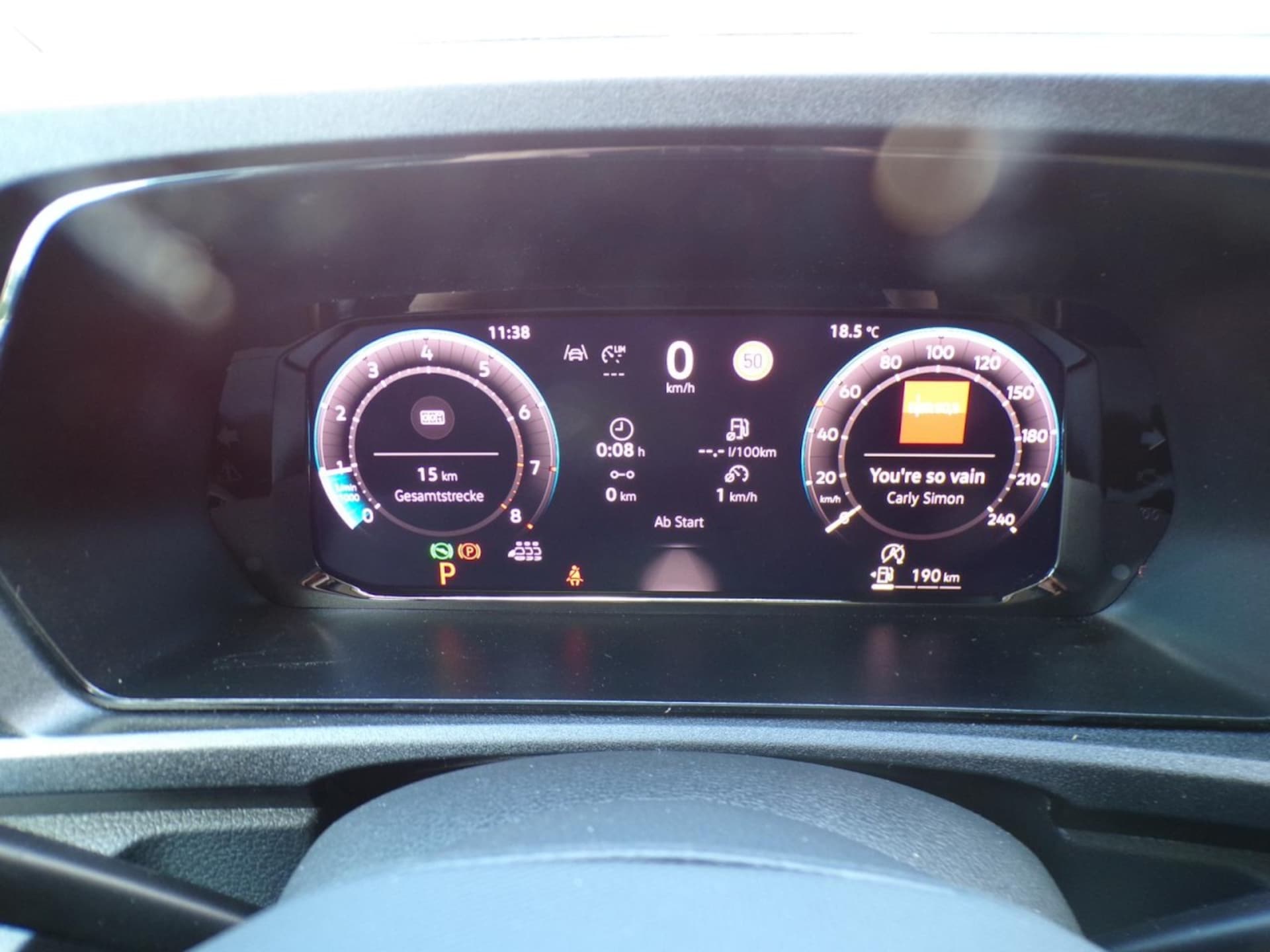 Volkswagen Caddy Basis-Modell