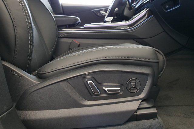 2026 Audi Q8 Prestige - Photo 18
