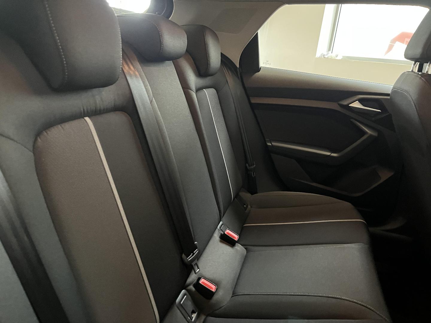 Image about Audi A1 allstreet Design 30 TFSI 81 kW (110 ch) 6 vitesses