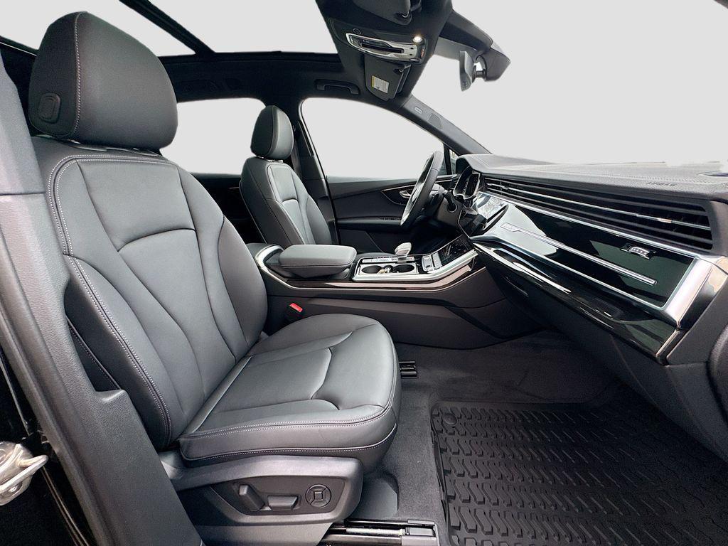 2026 Audi Q7 Premium - Photo 33