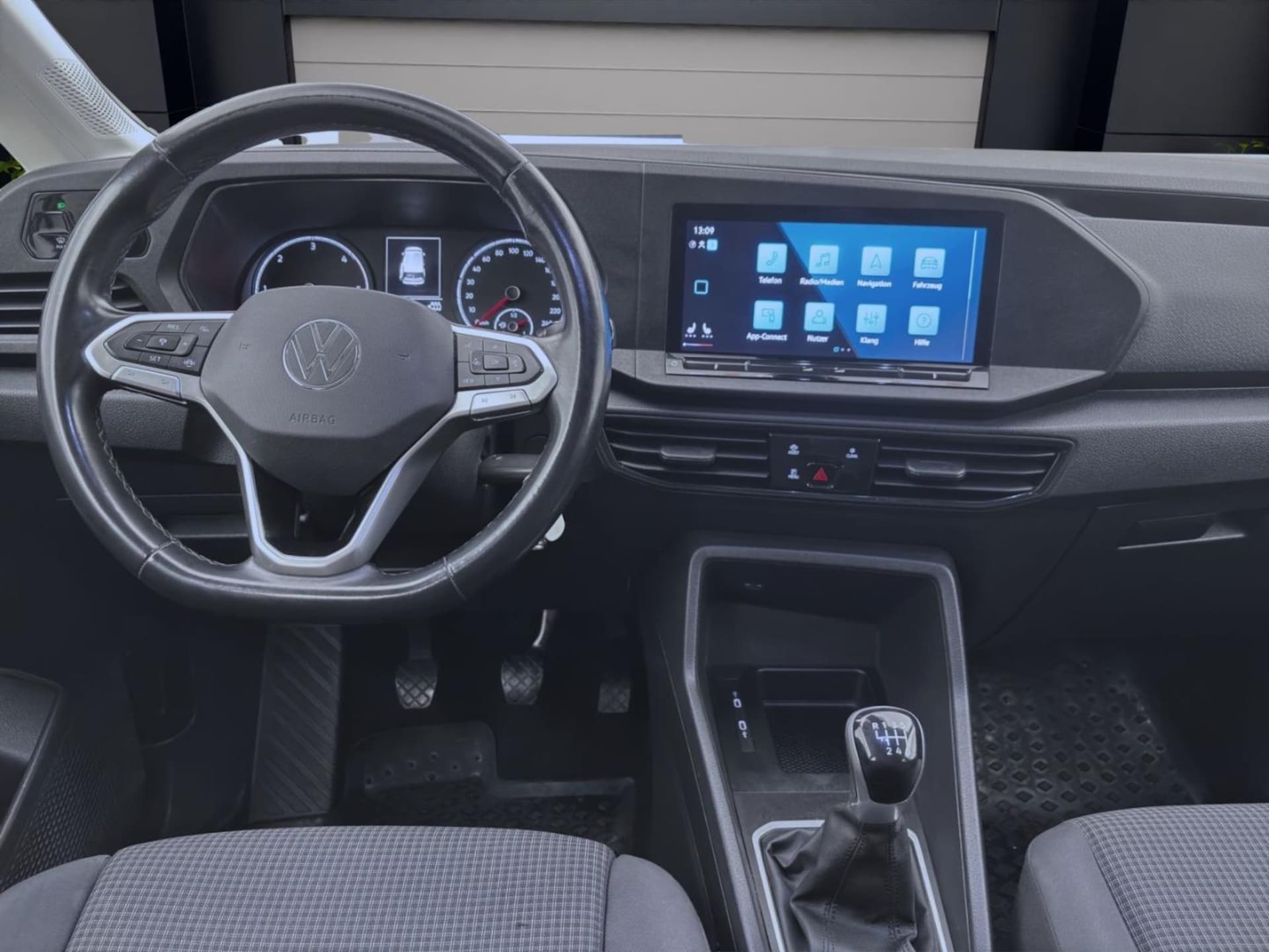 Volkswagen Caddy Maxi Basis-Modell