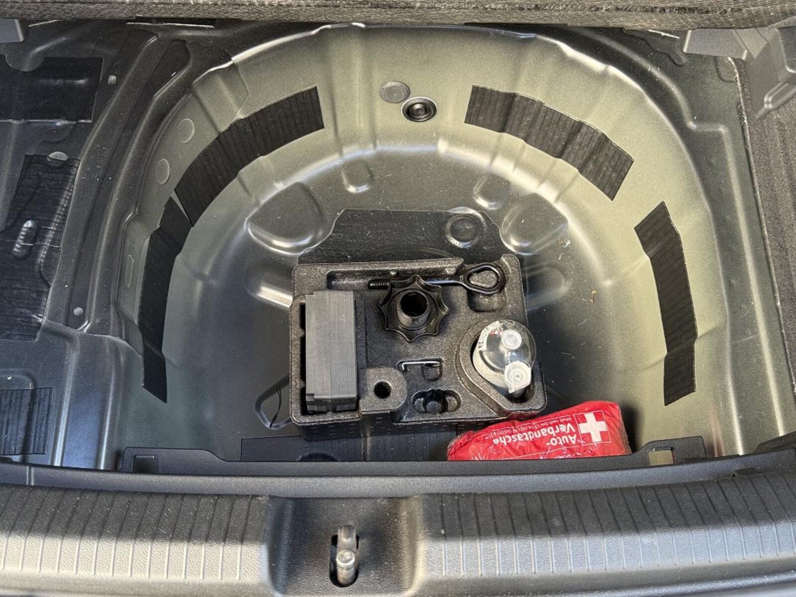 Volkswagen Polo – Bild 16
