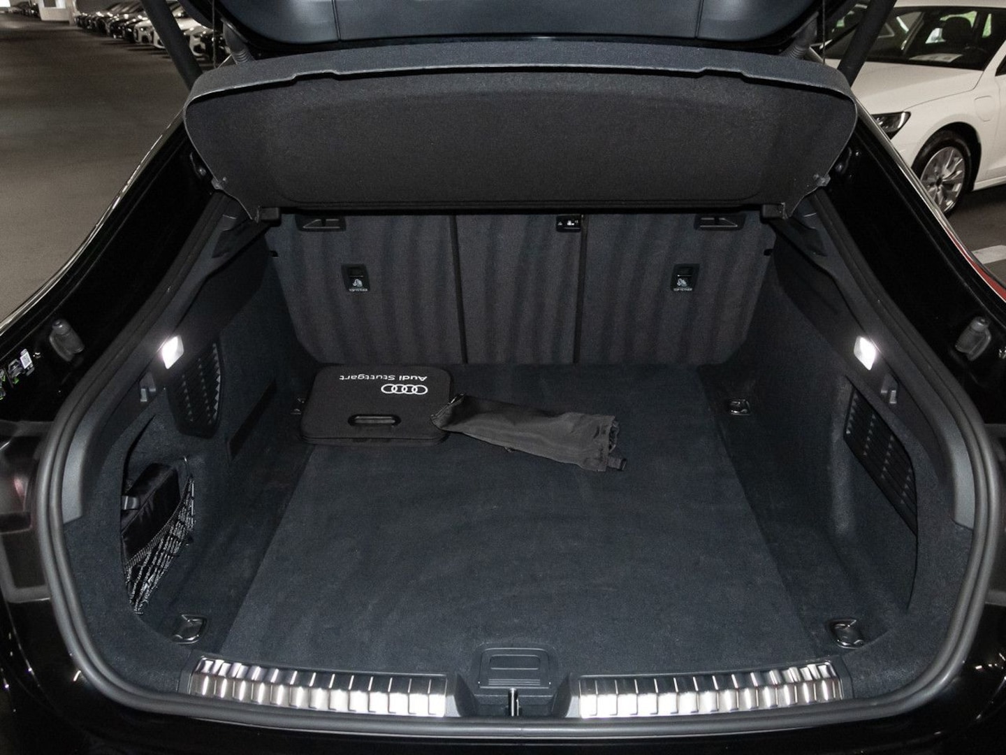 Bild über Audi A5 Limousine TFSI 150 kW S tronic - für weitere Informationen kontaktieren Sie den Audi Partner