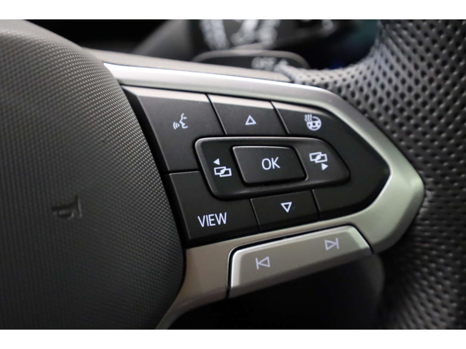 Volkswagen Touareg – Bild 11