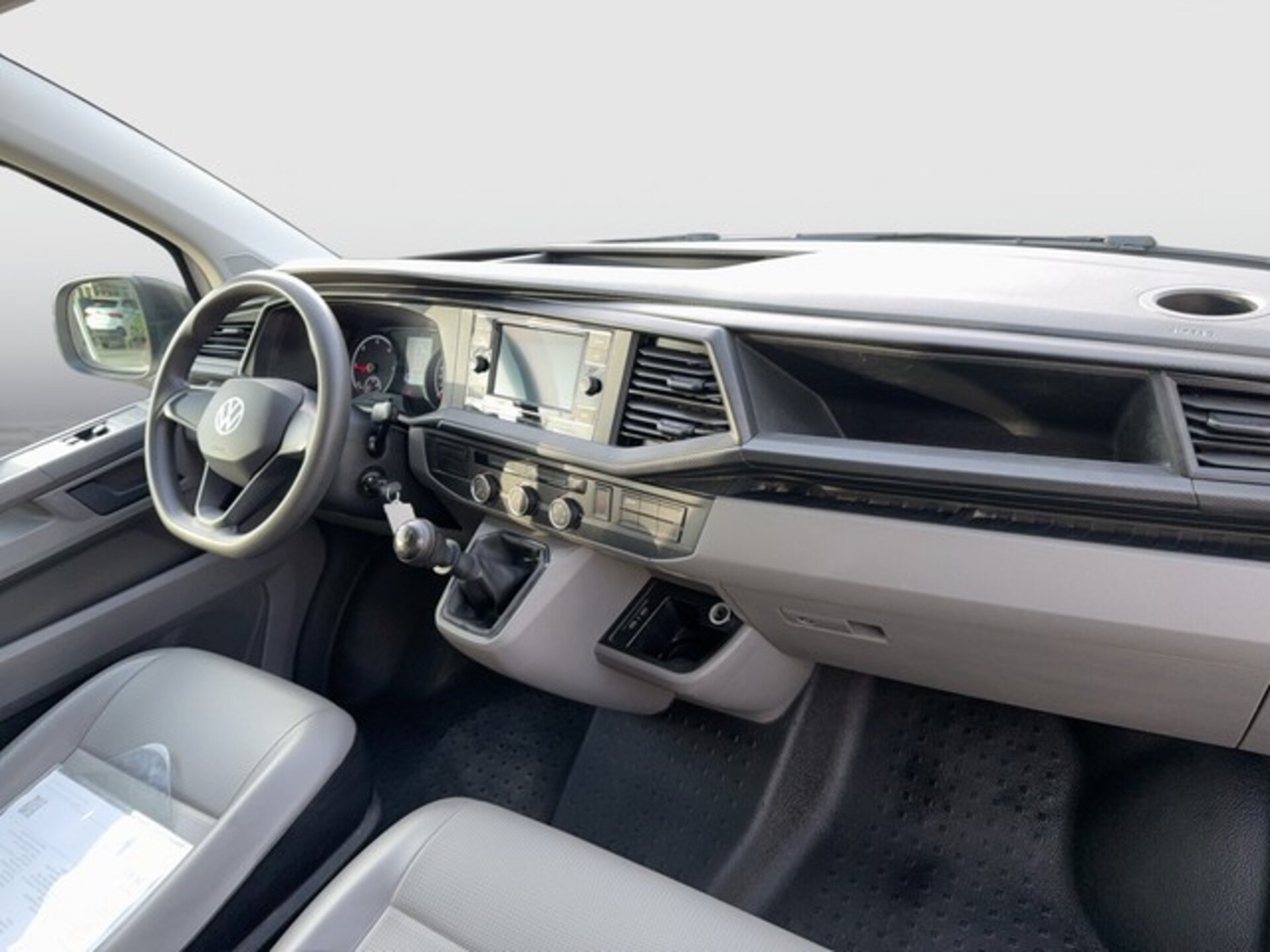 Volkswagen T6.1 Transporter Kasten kurzer Radstand