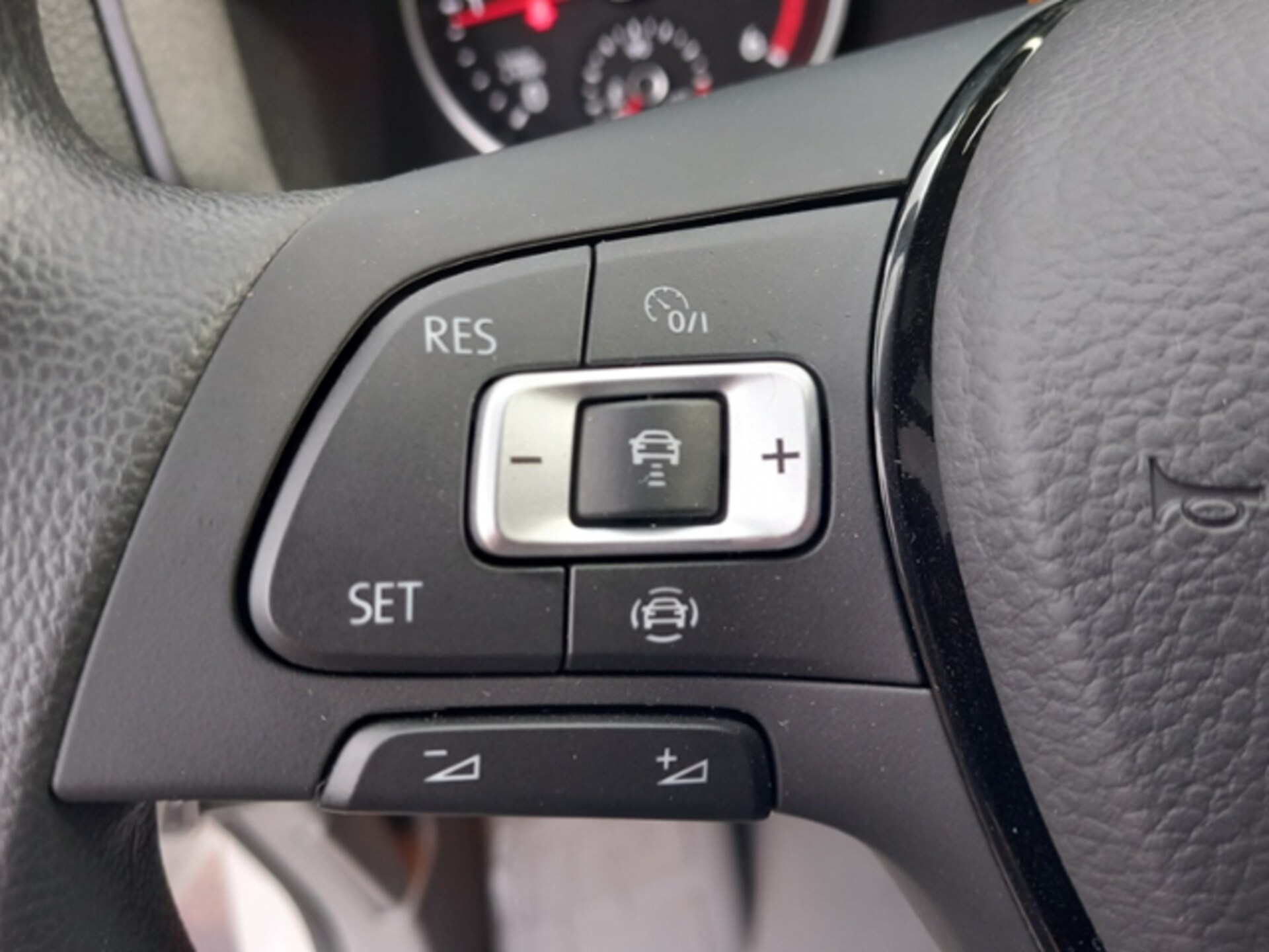 Volkswagen Crafter Kasten langer Radstand