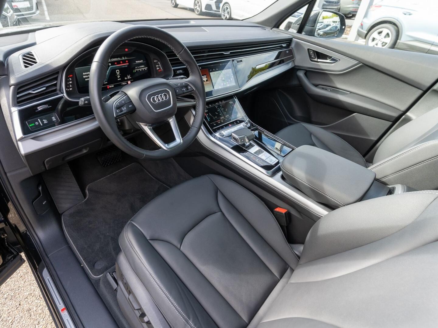 Bild über Audi Q7 SUV TDI quattro 210 kW tiptronic - für weitere Informationen kontaktieren Sie den Audi Partner