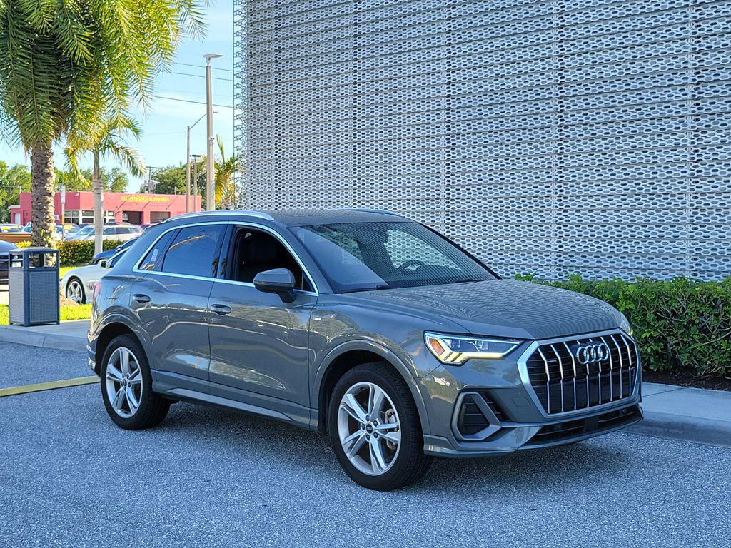 2022 Audi Q3 45 TFSI S Line Premium Plus quattro's photo