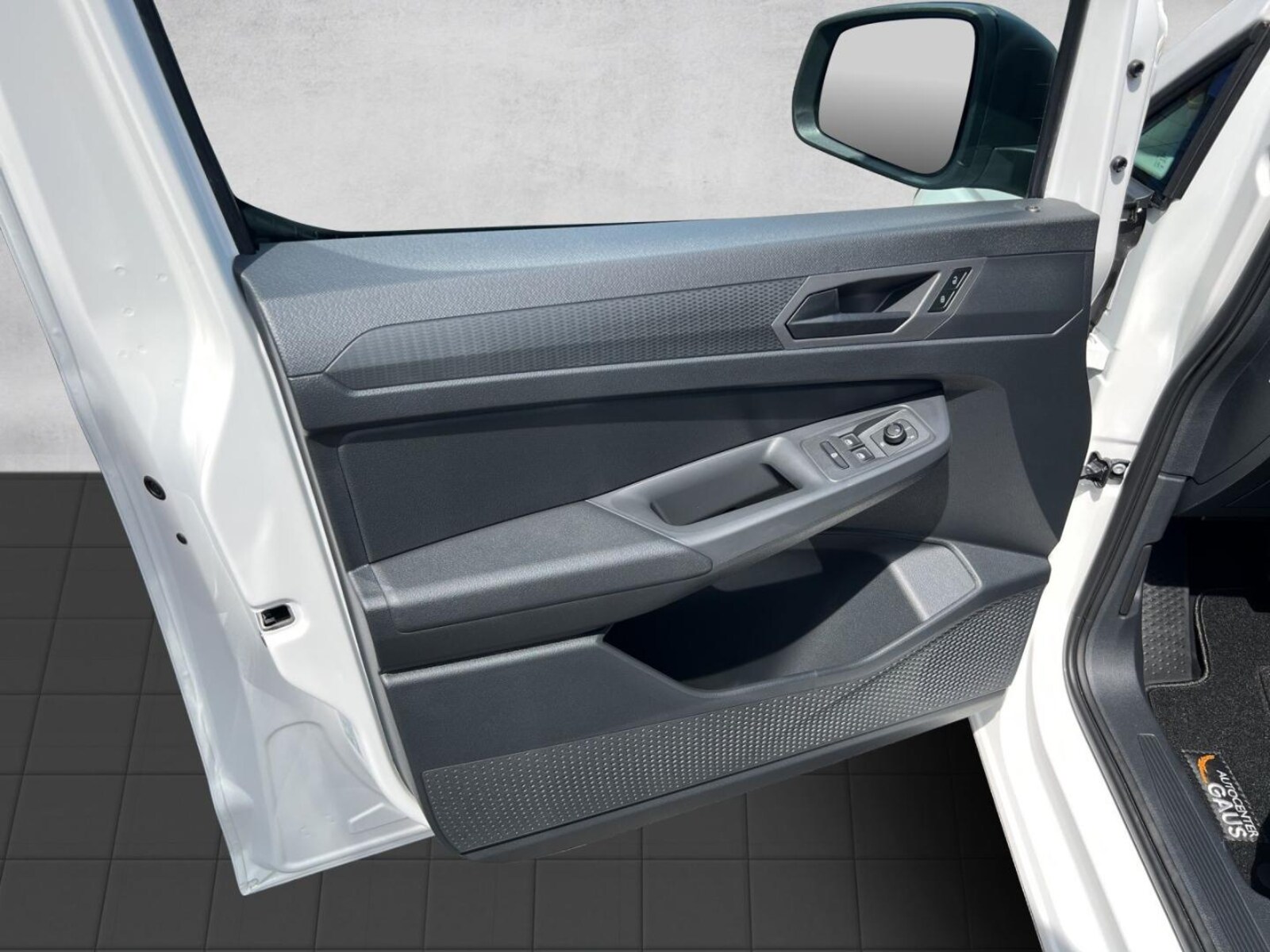 Volkswagen Caddy Maxi Kombi – Bild 16