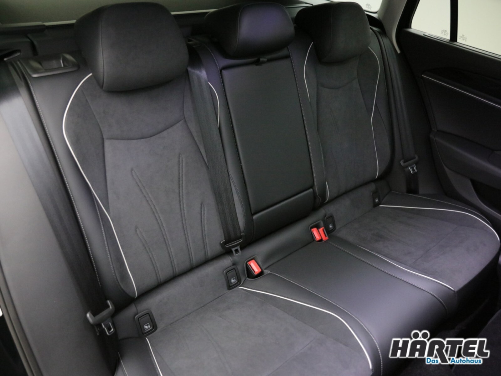 Volkswagen Passat – Bild 8