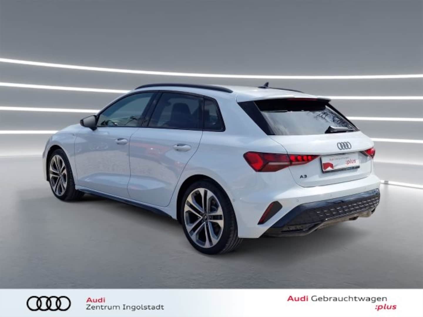 Bild über Audi A3 Sportback S line 35 TFSI S tronic - für weitere Informationen kontaktieren Sie den Audi Partner