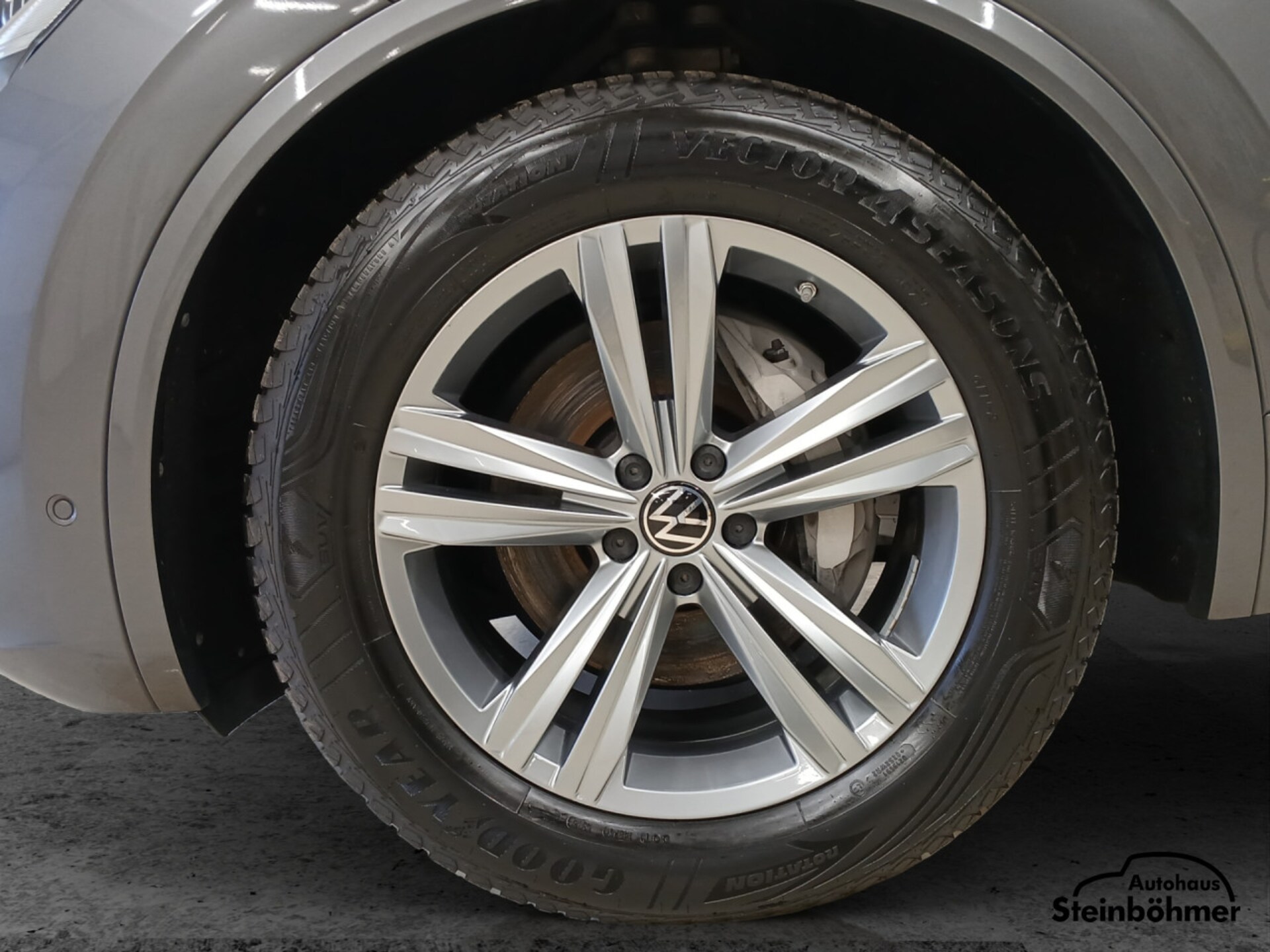 Volkswagen Touareg R-Line