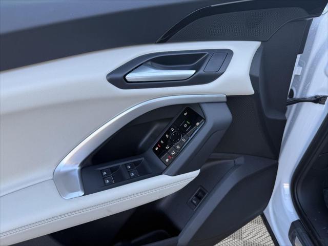 2025 Audi Q5 Premium - Photo 11