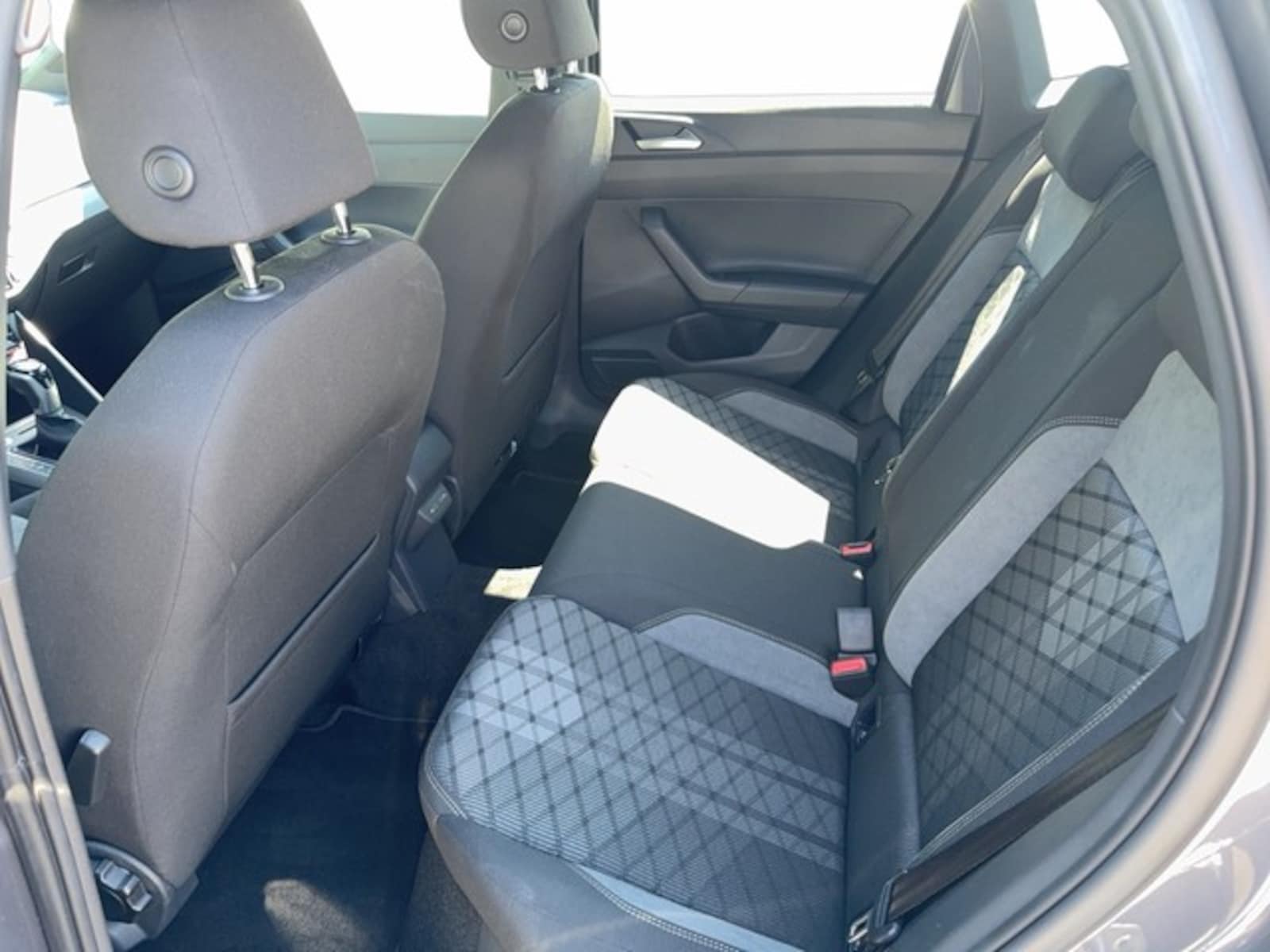 Volkswagen Polo – Bild 11