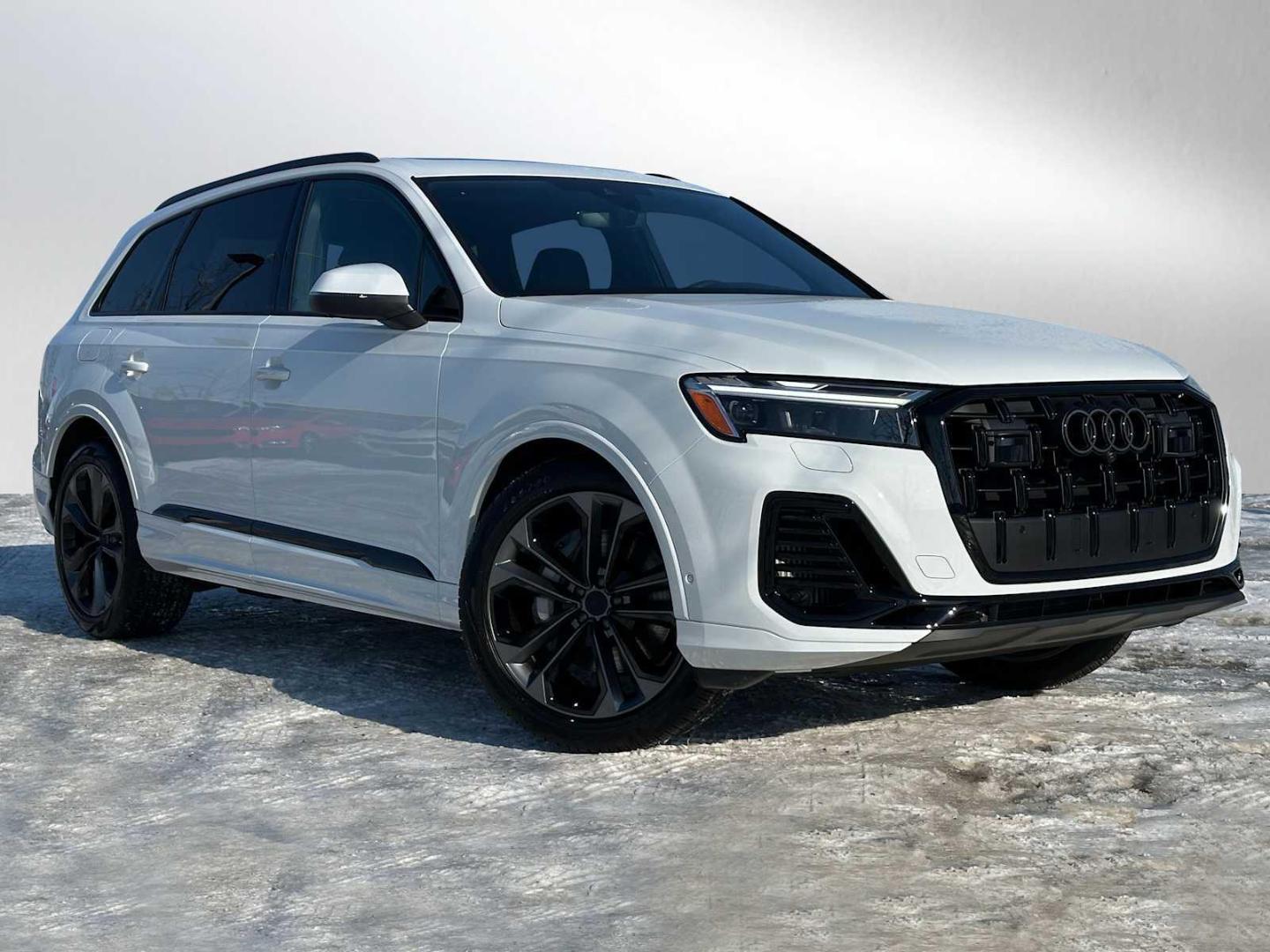 2026 Audi Q7 55 Premium Plus quattro Tiptronic's photo