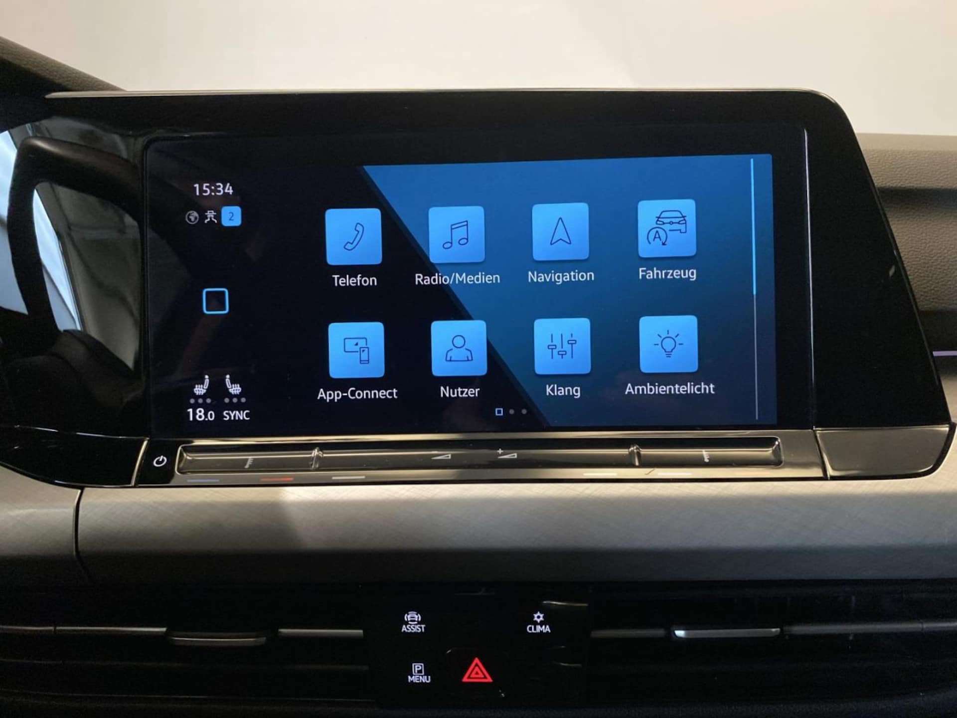 Volkswagen Golf Variant Life