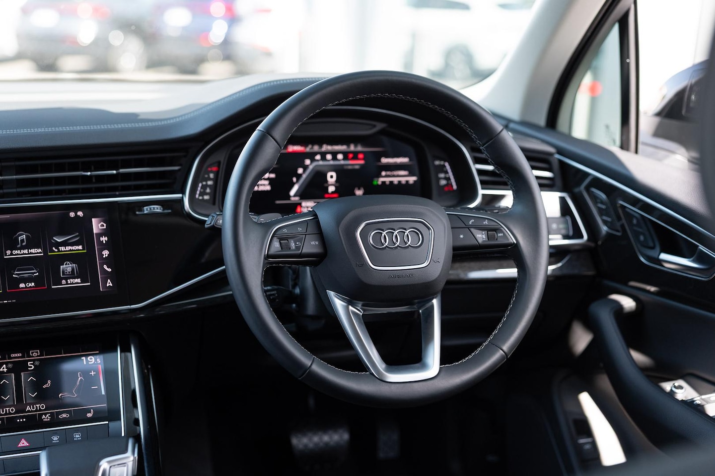 Image about Audi Q7 45 TFSI quattro tiptronic