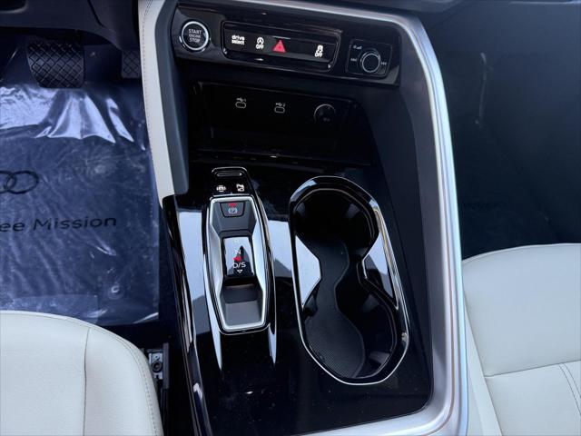 2025 Audi Q5 Premium - Photo 14