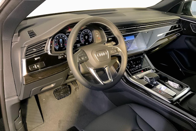 2026 Audi Q8 Premium Plus - Photo 8