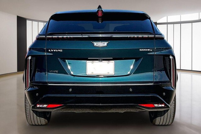 2024 Cadillac LYRIQ