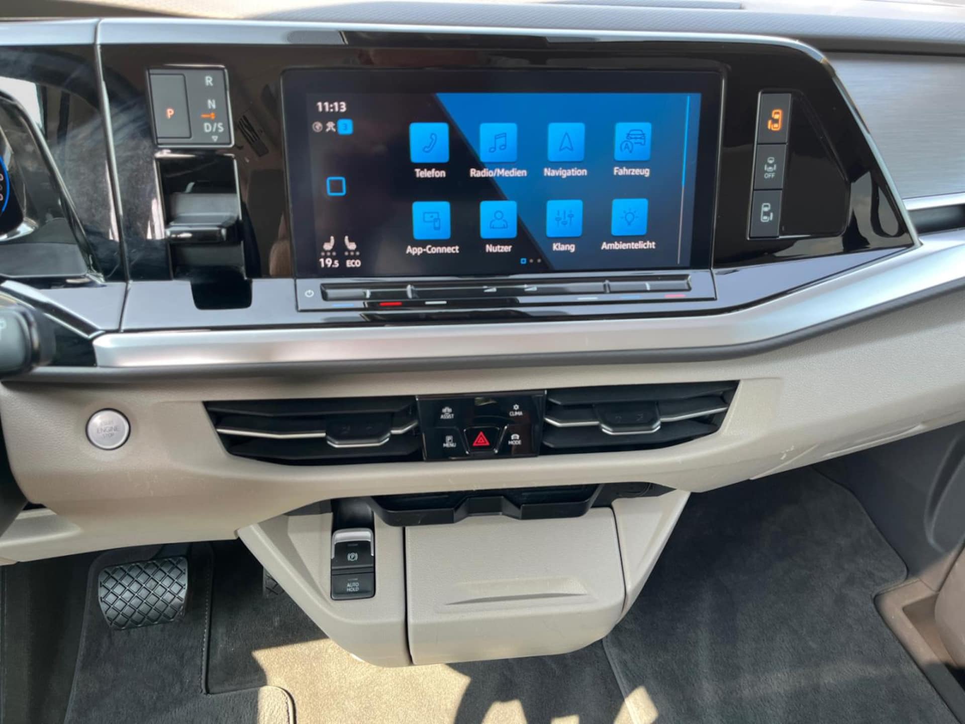 Volkswagen Multivan Life