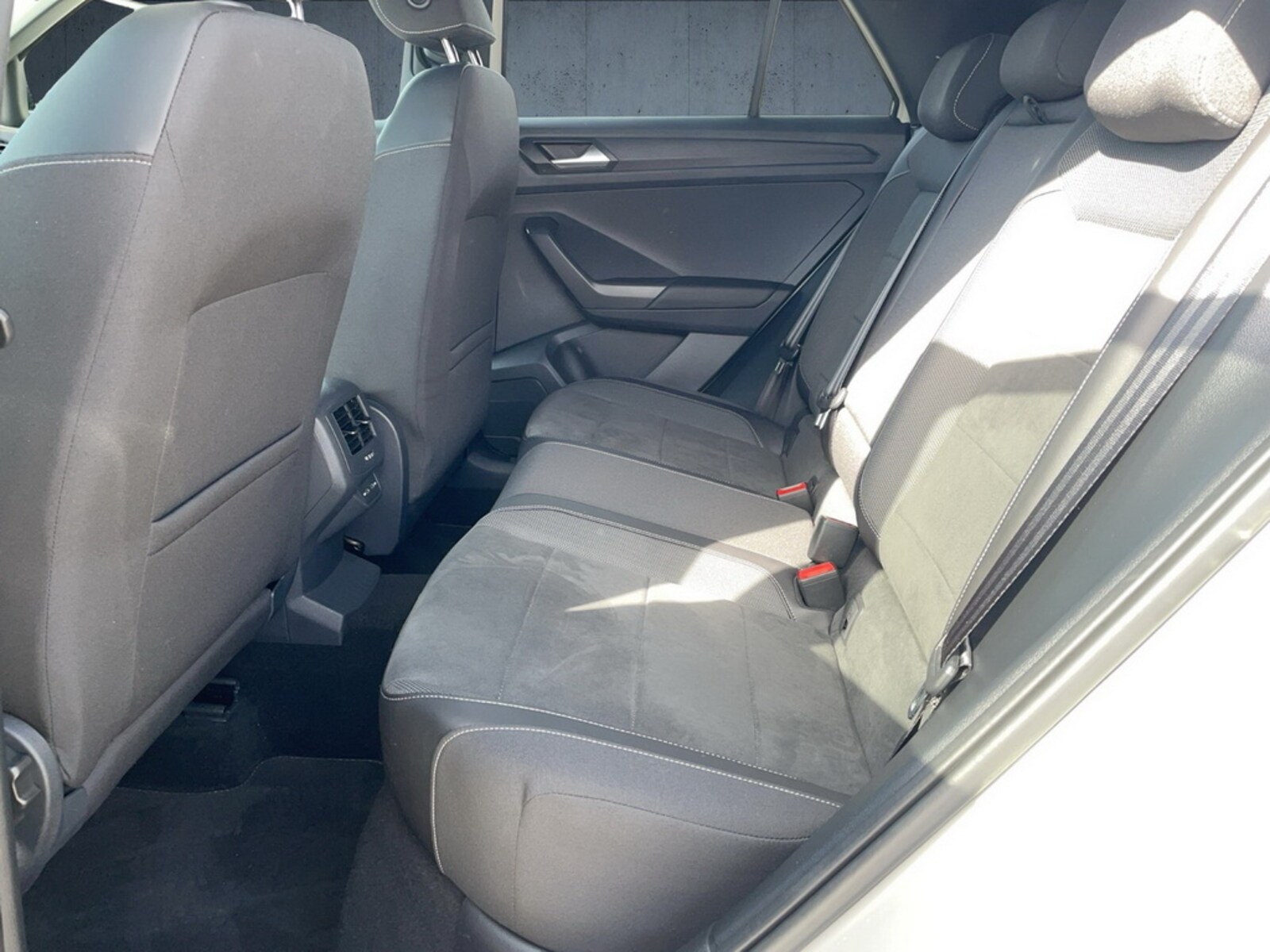 Volkswagen T-Roc – Bild 13
