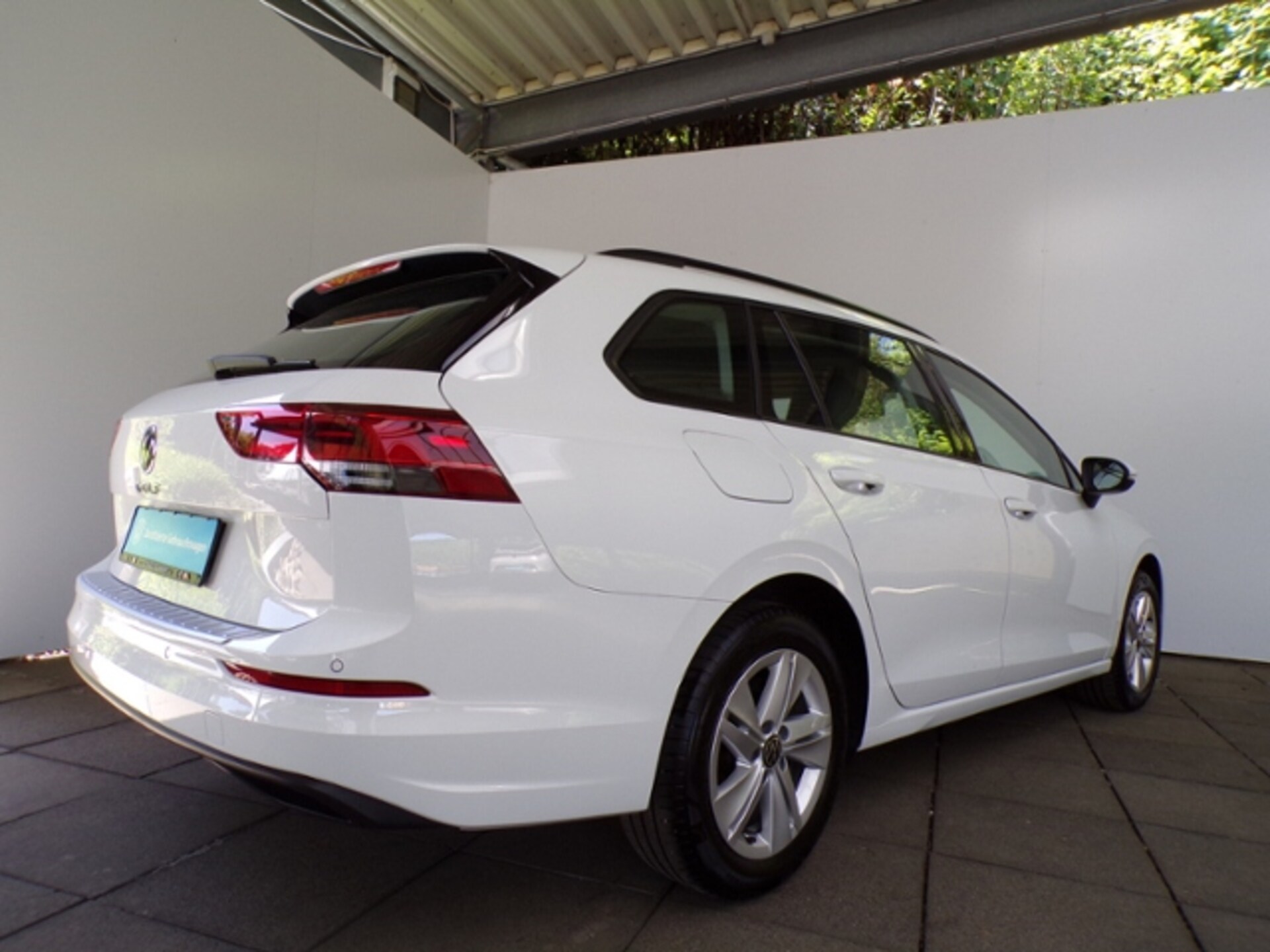 Volkswagen Golf Variant Life
