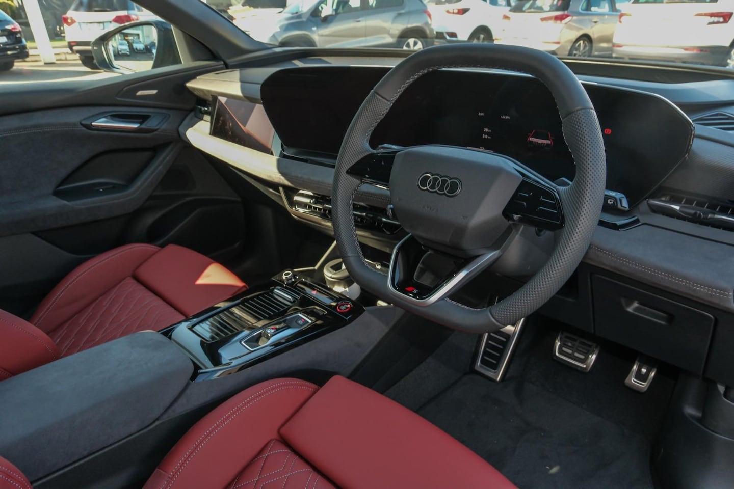 Image about Audi SQ6 SUV e-tron e-tron quattro