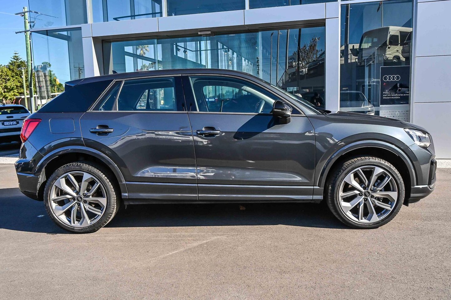 Image about Audi Q2 35 TFSI S tronic