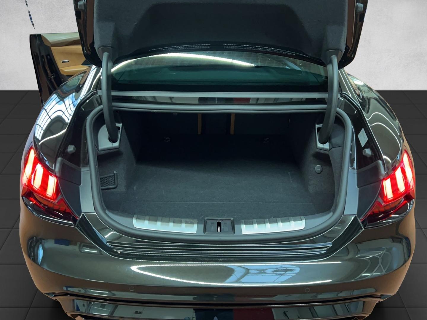 Image about Audi RS e-tron GT e-tron quattro