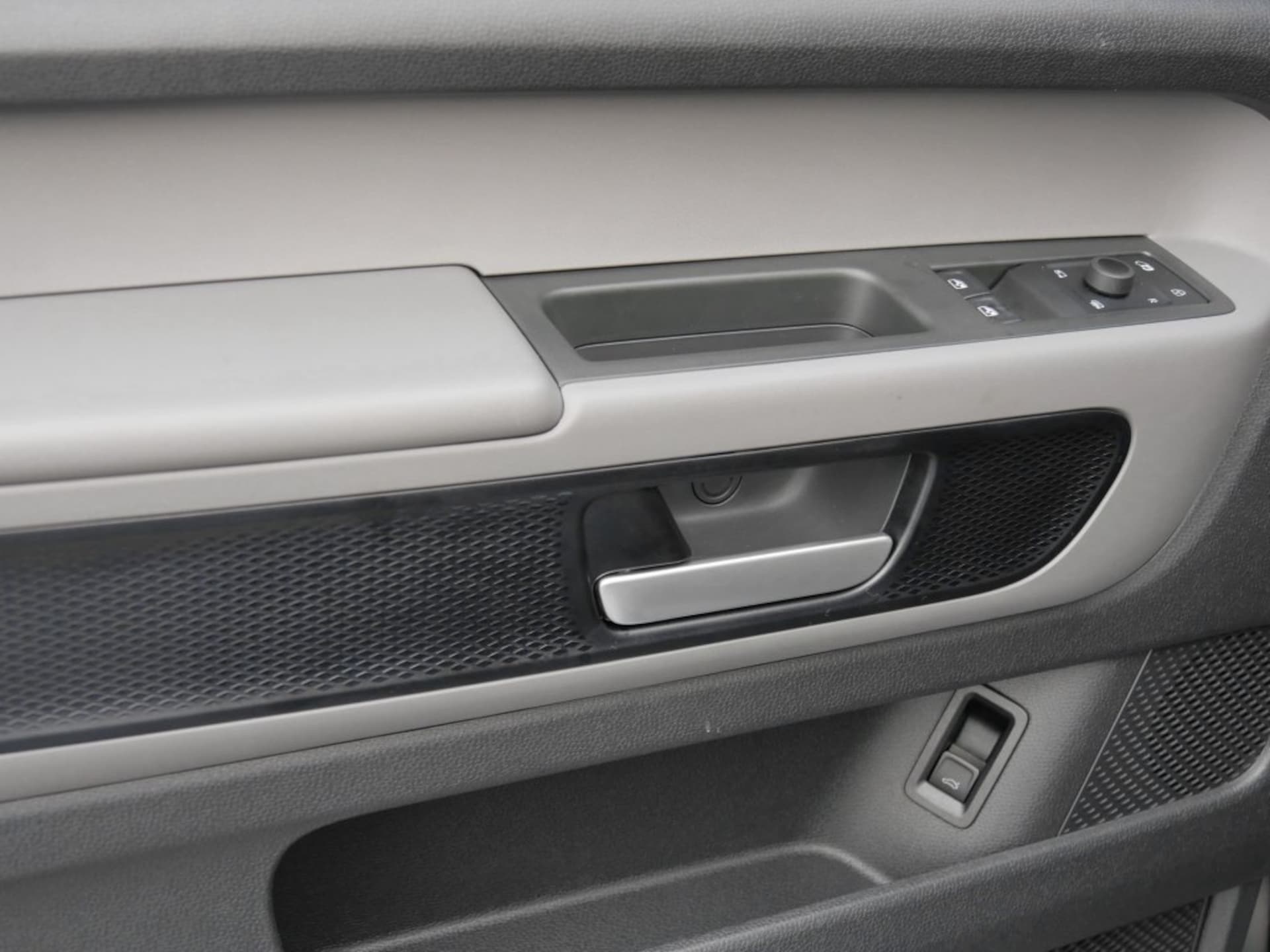 Volkswagen ID. Buzz Cargo Basis-Modell