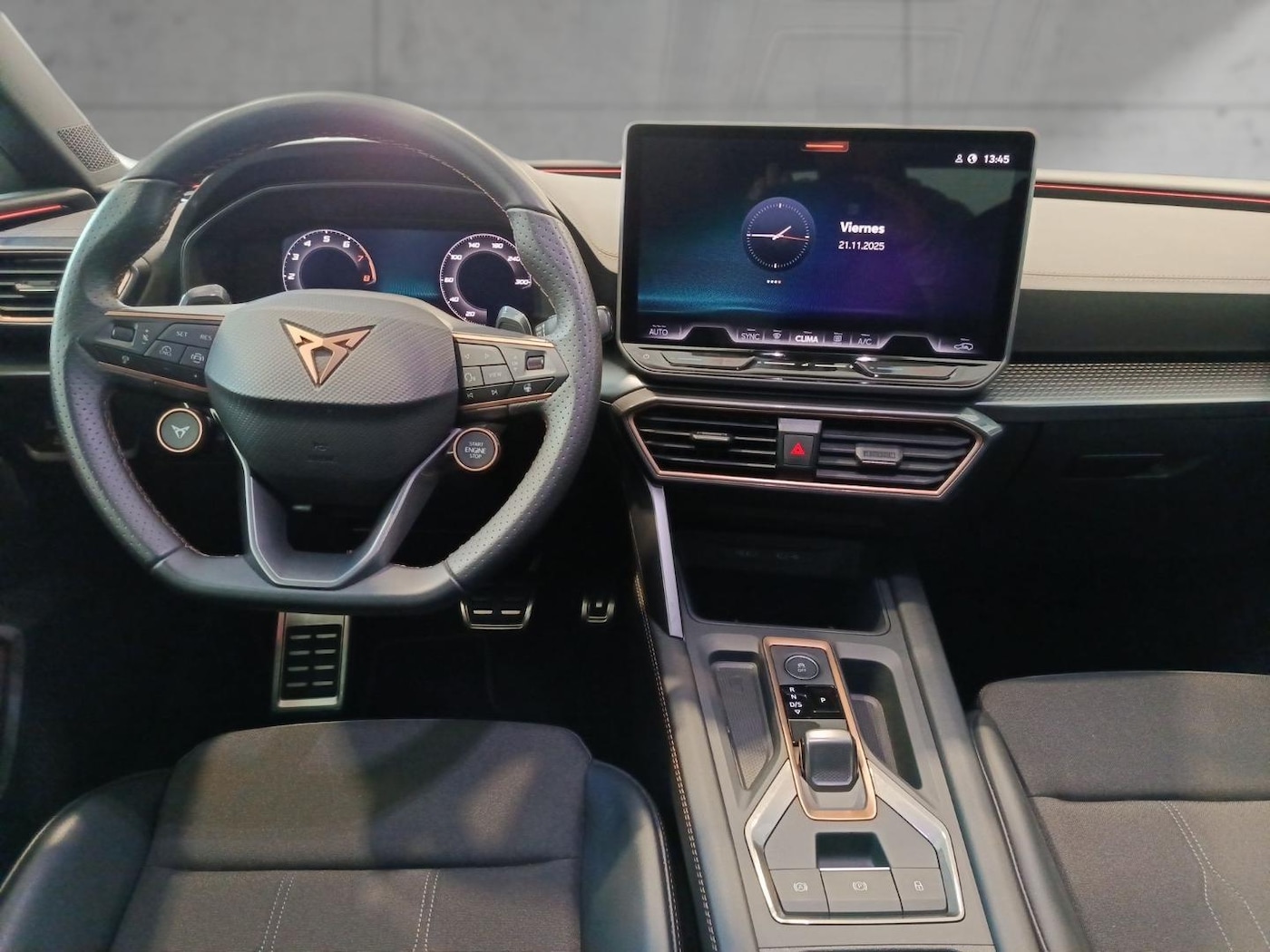 CUPRA Leon León 1.5 eTSI DSG 110 kW (150 CV) — photo 4