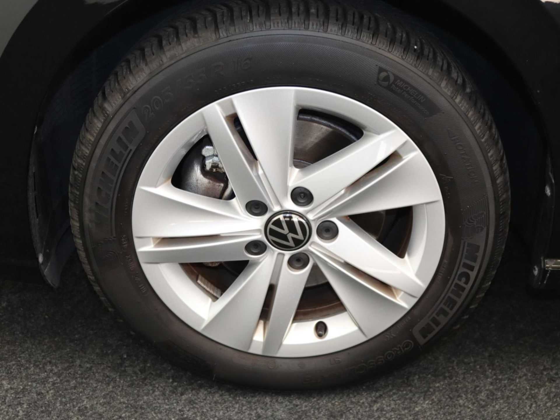 Volkswagen Golf Life