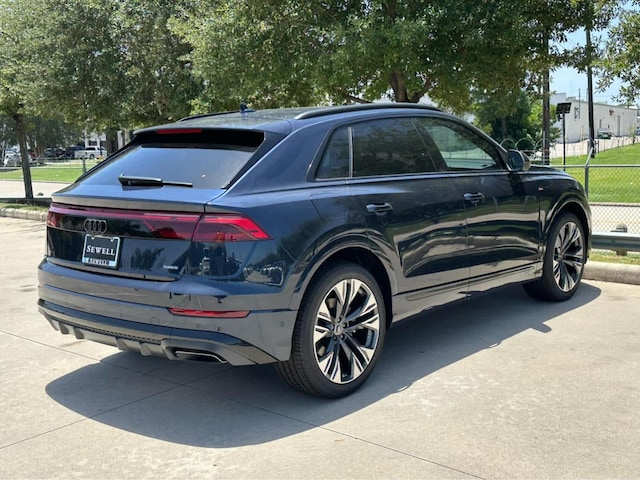 2026 Audi Q8