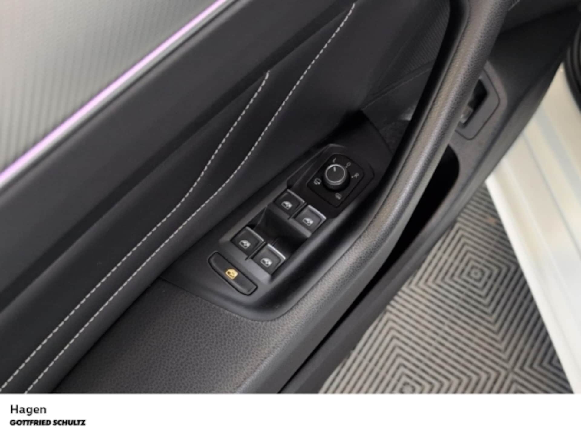 Volkswagen Passat Variant Elegance