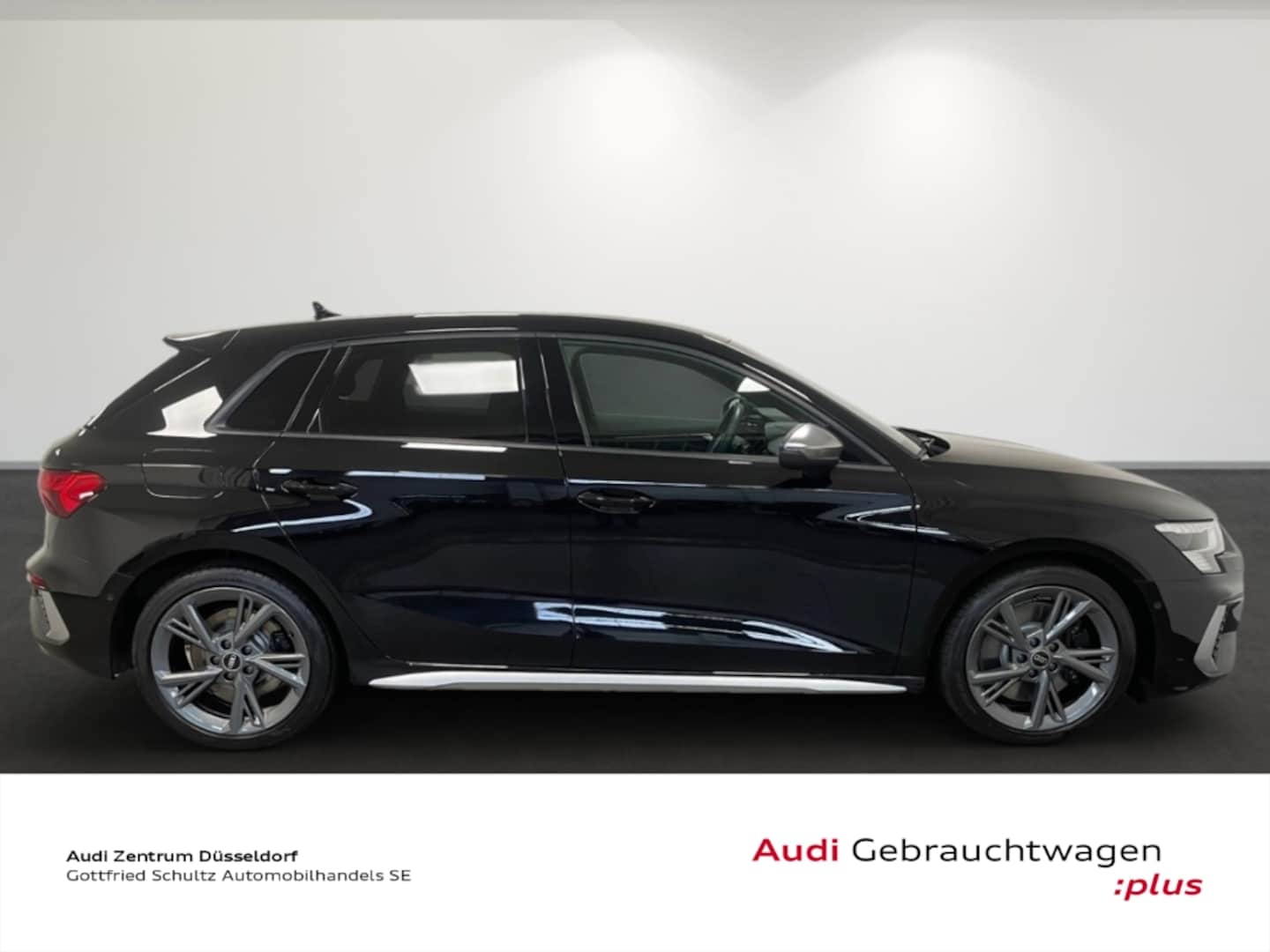 Bild über Audi S3 Sportback TFSI quattro S tronic - für weitere Informationen kontaktieren Sie den Audi Partner
