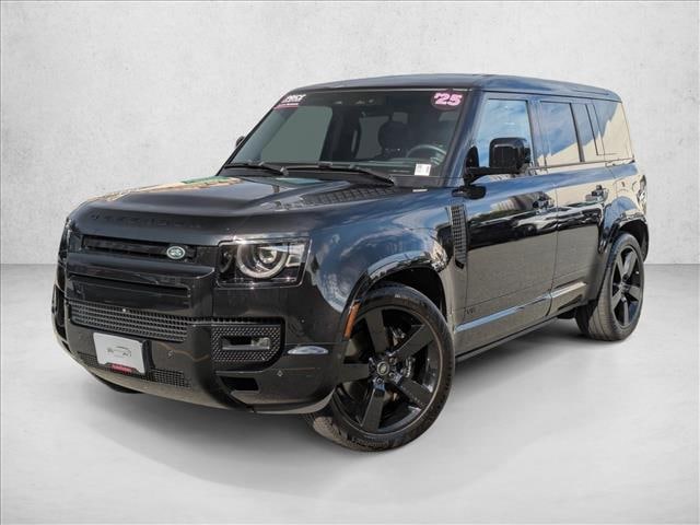Photo of 2025 Land Rover Defender