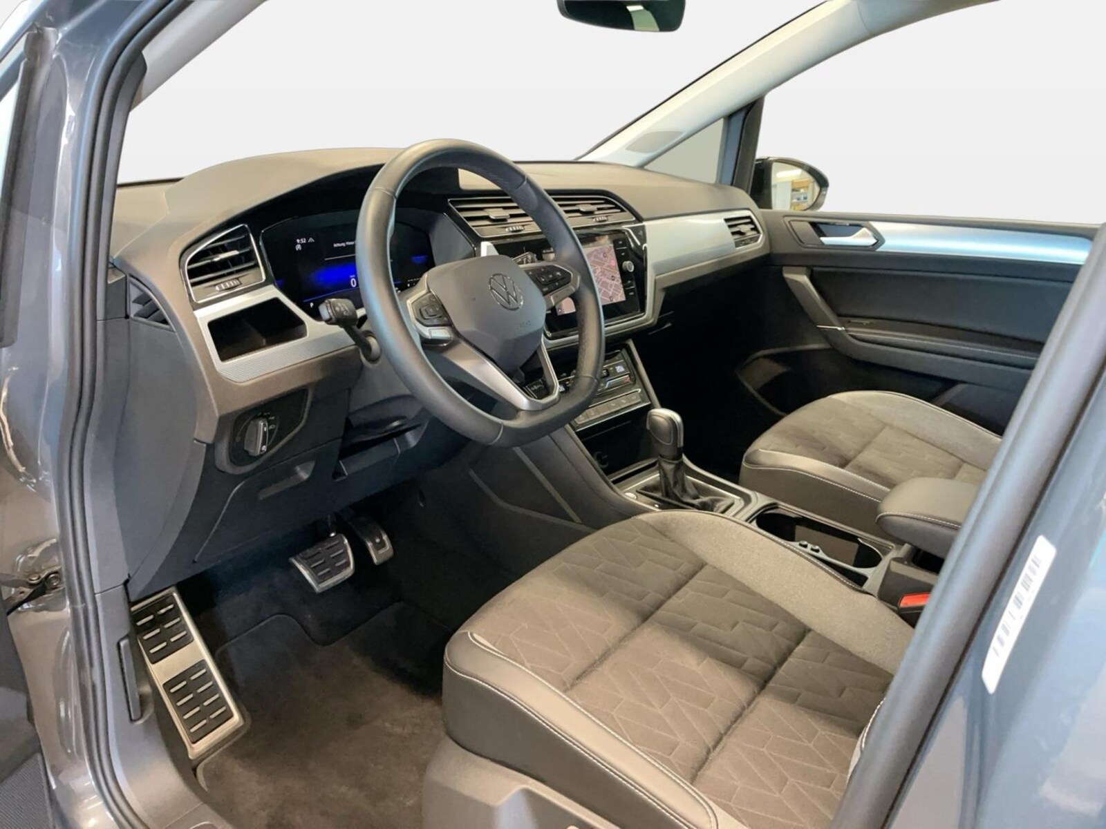 Volkswagen Touran – Bild 8