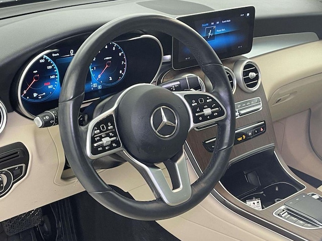 2022 Mercedes-Benz GLC 300