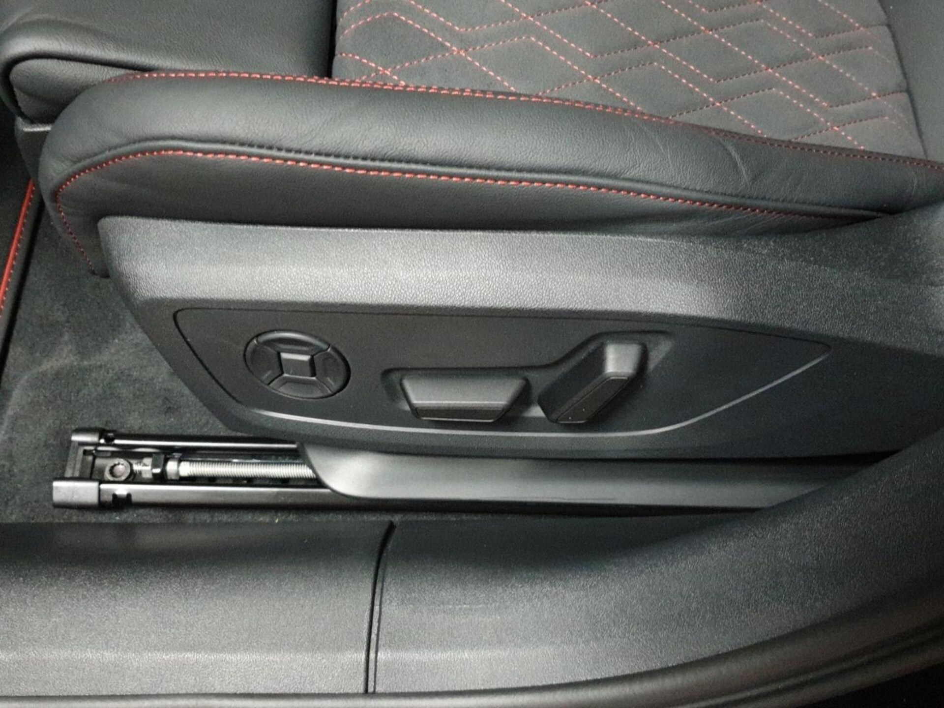 Audi A6 Limousine