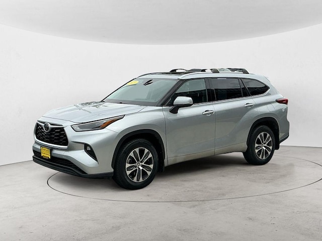 Photo of 2021 Toyota Highlander