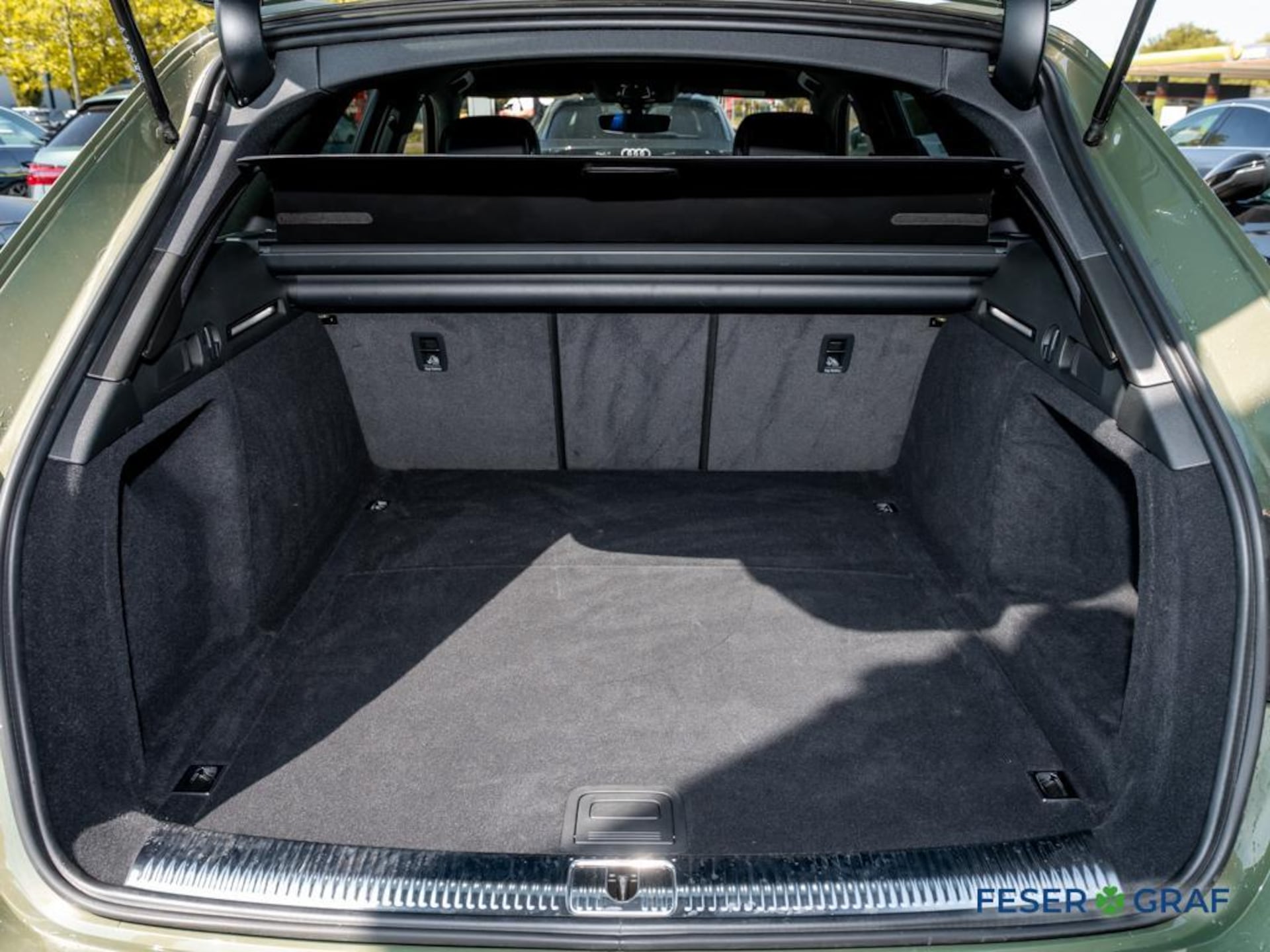 Audi A4 Avant S line